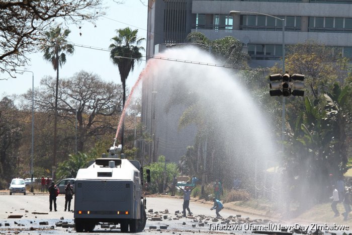 Water Canon