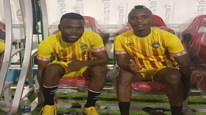 Warriors Strikers Kuda Mahachi and Knox Mutizwa