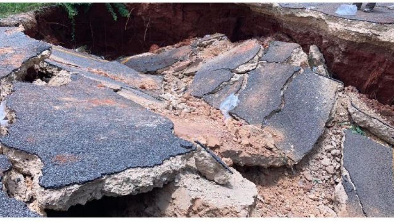 Watch Stream That Allegedly Caused Road Collapse Pindula News