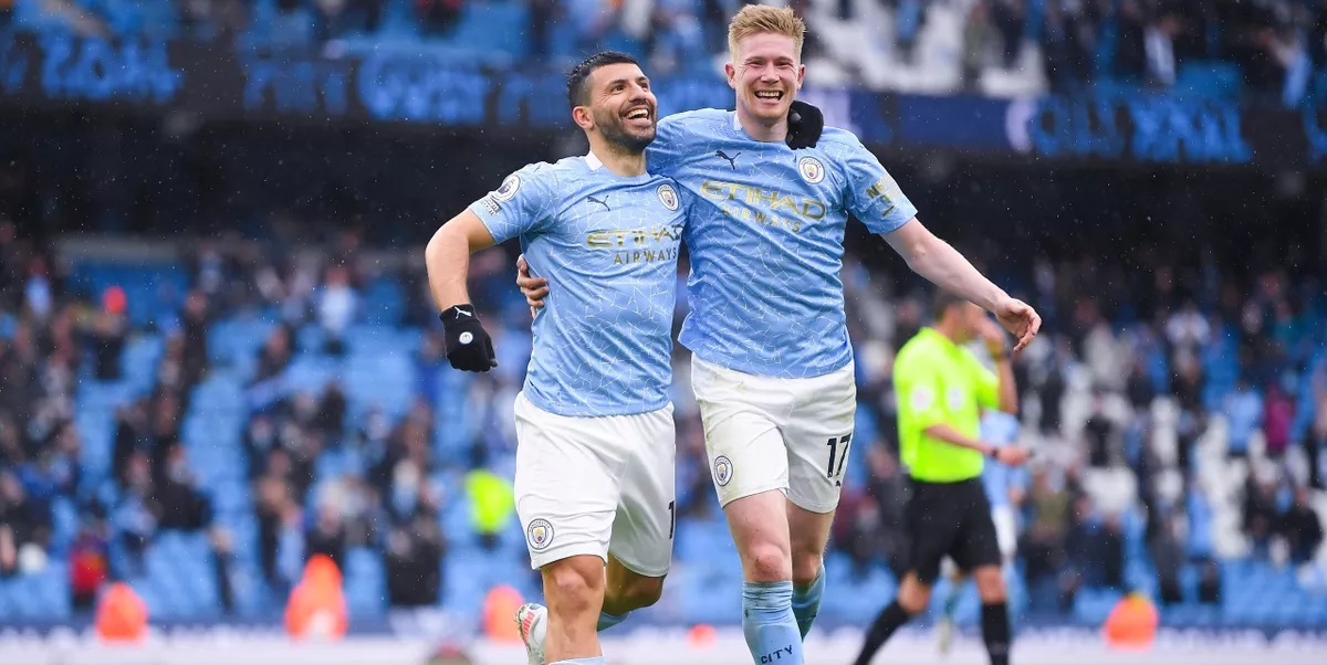 AGUERO DE BRUYNE Seals city career breaks rooney record city career